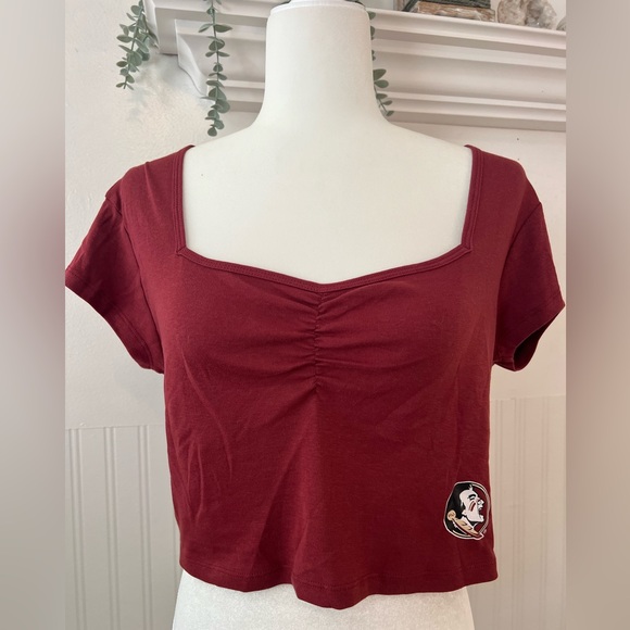 NWT FLORIDA STATE RIVALRY THREADS SEMINOLES CROP TOP / Size: Large - Picture 1 of 4